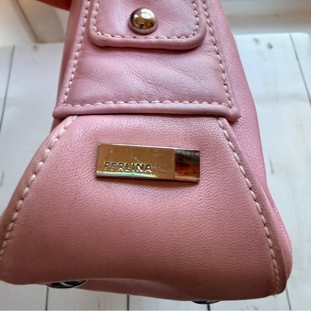 Perlina | Shimmery Pink Leather Shoulder Bag - Picture 4 of 16